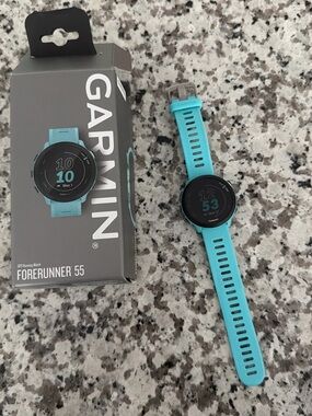 Garmin Forerunner 55 Turquoise GPS Running Watch